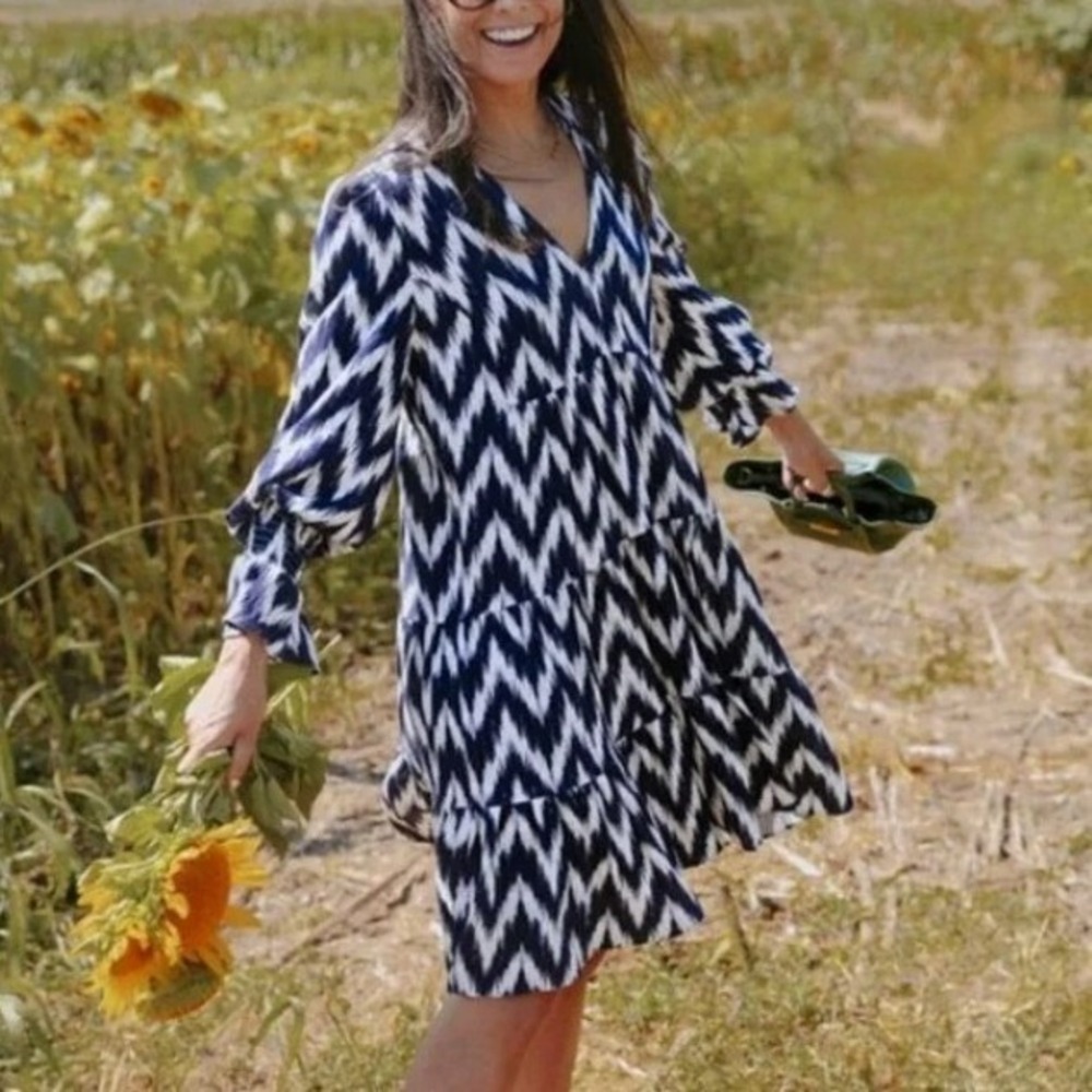 Pomander‎ Place Kenzo Dress XS Navy Ikat Chevron Preppy Boho Coastal Tiered Mini